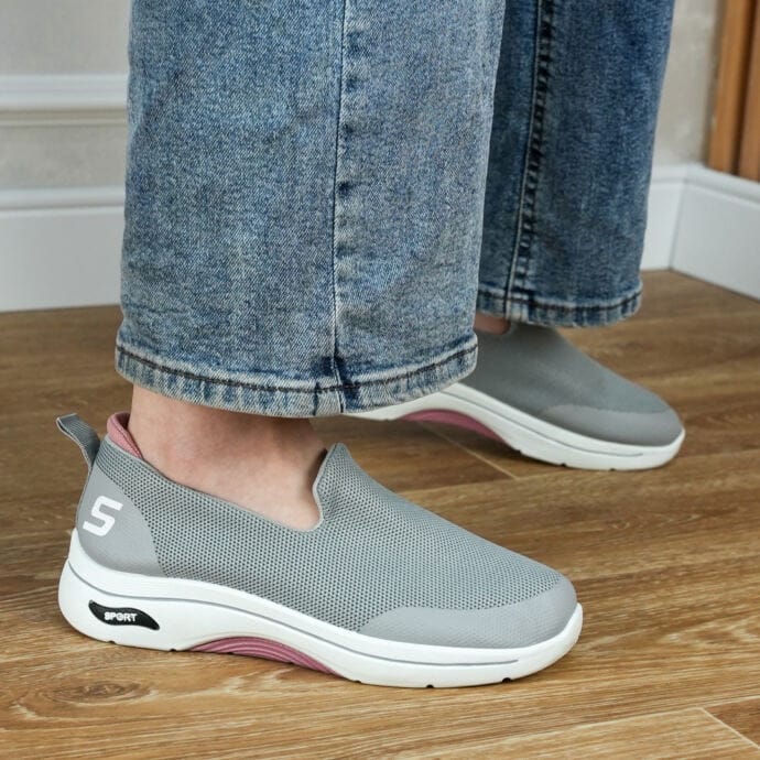 ⁦Skechers Women 2 ultas confort⁩ - الصورة ⁦13⁩