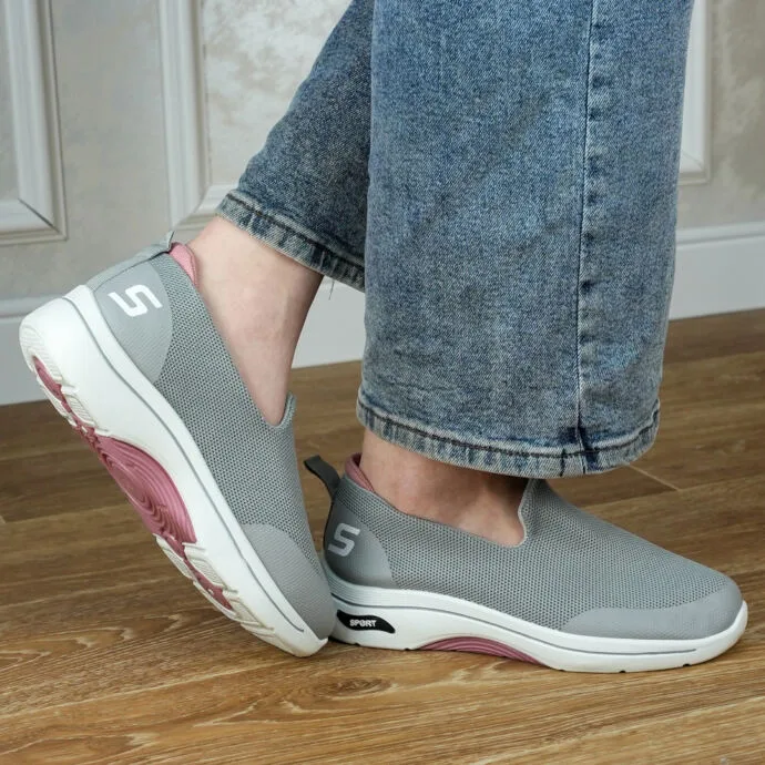 ⁦Skechers Women 2 ultas confort⁩ - الصورة ⁦10⁩