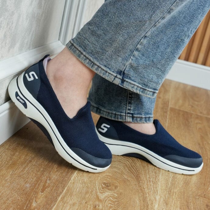 ⁦Skechers Women 2 ultas confort⁩ - الصورة ⁦9⁩